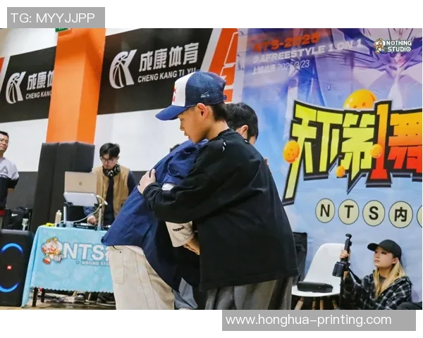 南京街舞队与北京街舞队实力对比赛后分析与精彩瞬间回顾