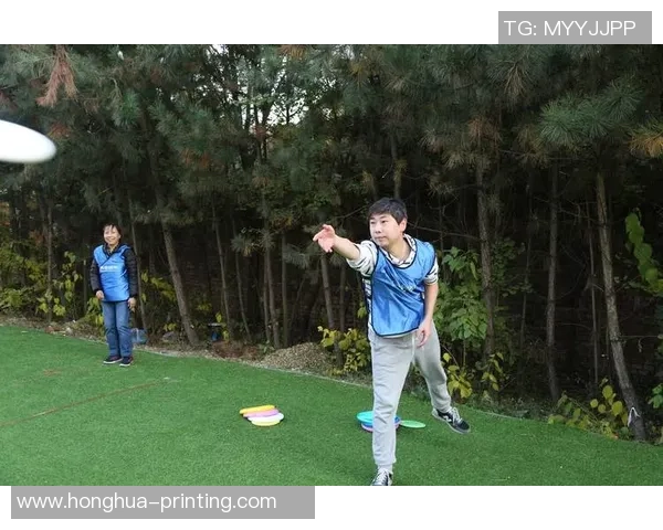 南京飞盘队在飞盘节奏排行榜中荣获第8名展现团队实力与风采 南京飞盘队在飞盘节奏排行榜中荣获第8名展现团队实力与风采