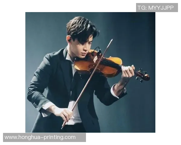 李芳专访：从青涩球员到足球教练的成长之路与心路历程回顾